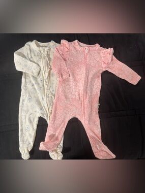 Rabbit + Bear Ruffle Shoulder Pink and White Footed One-Piece set for Kids